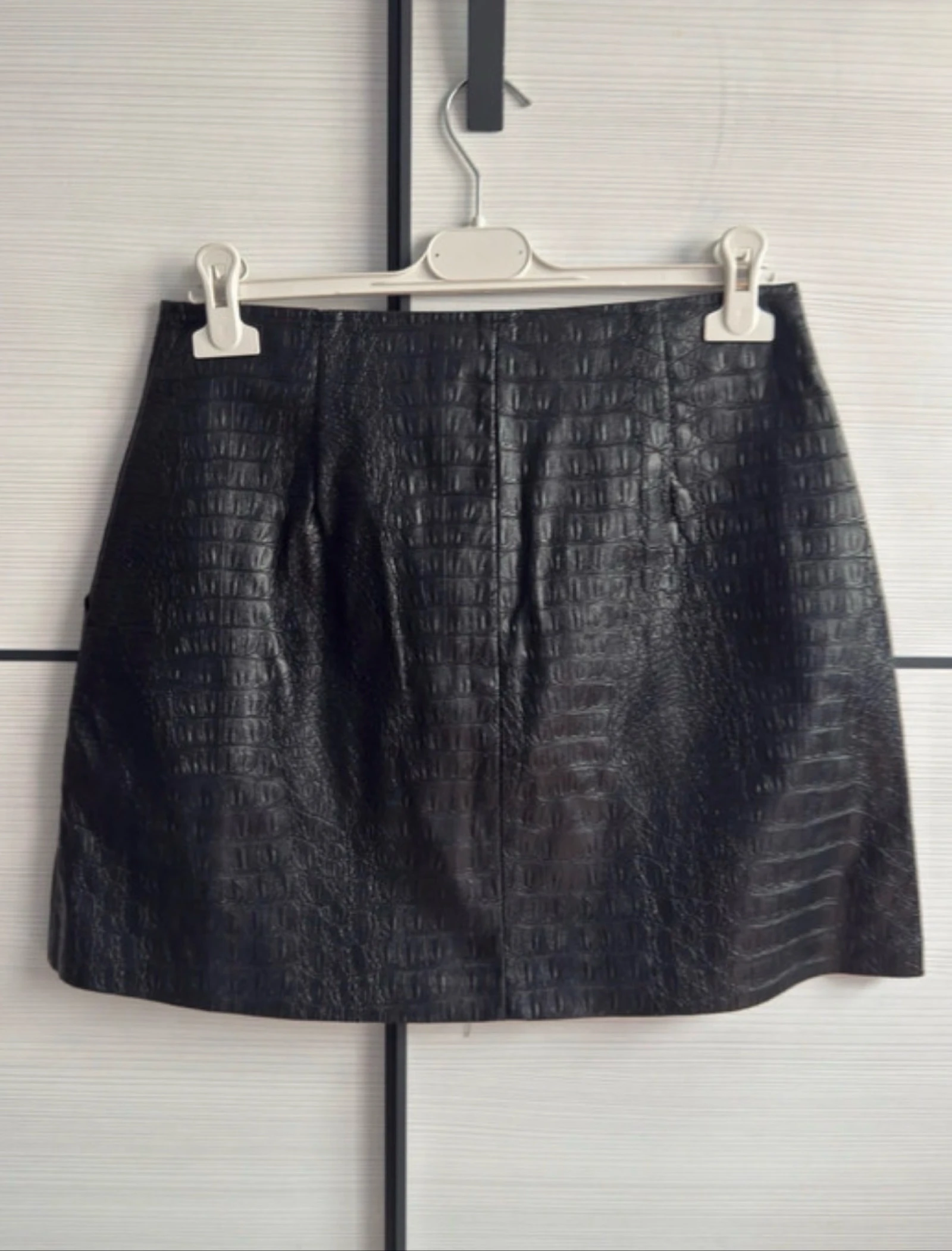 Saia com efeito de crocodilo da Stradivarius (Tamanho 40) – photo 4